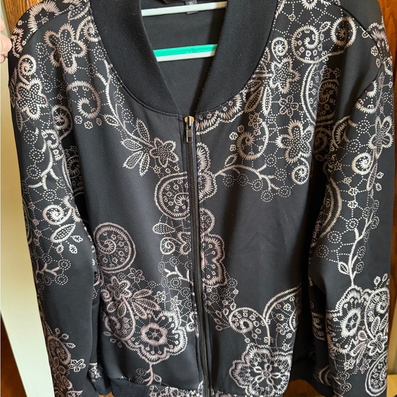 LuLaRoe Jackets & Blazers - LuLaRoe Black Floral Bomber Jacket